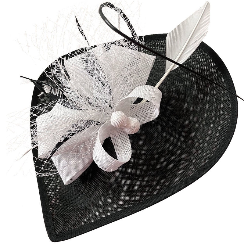 Vintage hats - Black and white