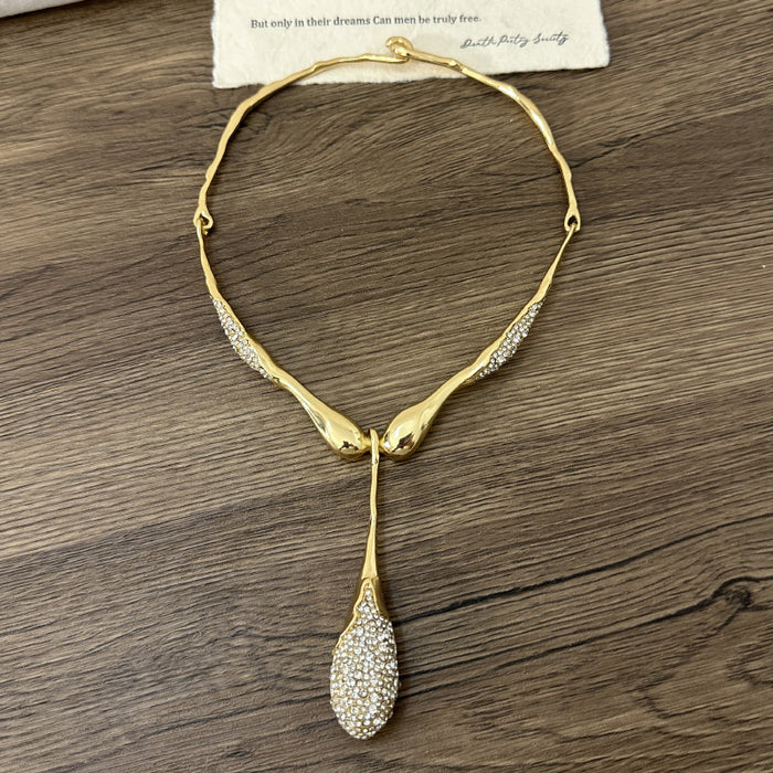 Collier Drop